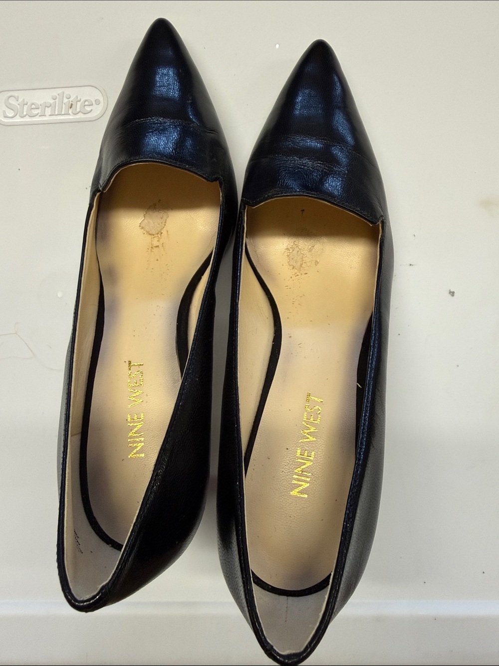 Nine West Black Pointed Toe Leather Flats